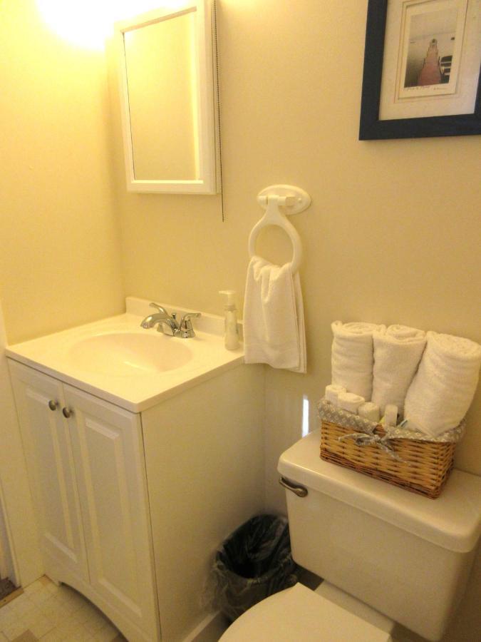Mcgregor Inn Motel Wilton 外观 照片