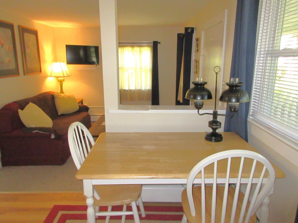 Mcgregor Inn Motel Wilton 外观 照片