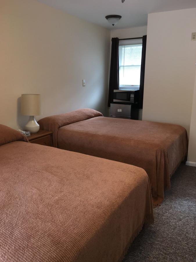 Mcgregor Inn Motel Wilton 外观 照片